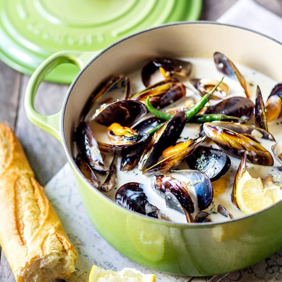 Mussels in a garlic and fresh cream sauce